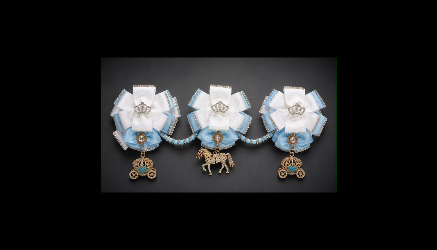 Triple bow Carriage pram charm