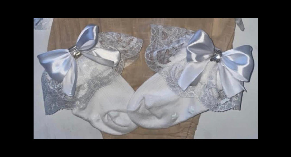 Frilled socks