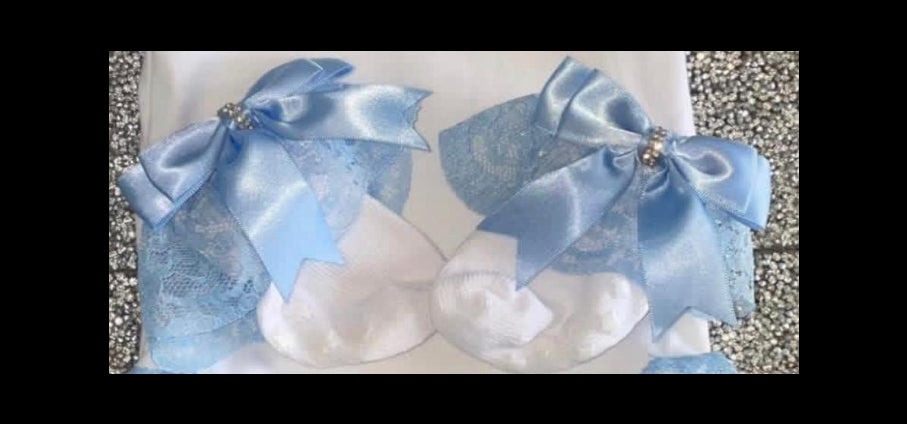 Frilled socks